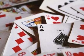 Poker Online – Trò chơi đổi thưởng hấp dẫn nhất tại VSWIN